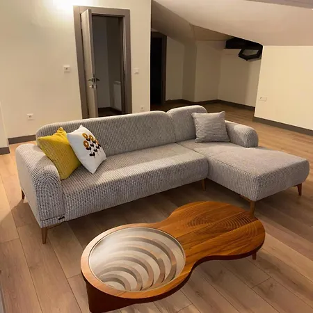 4 Floors - Air-conditioned - Brand New Villa Büyükçekmece